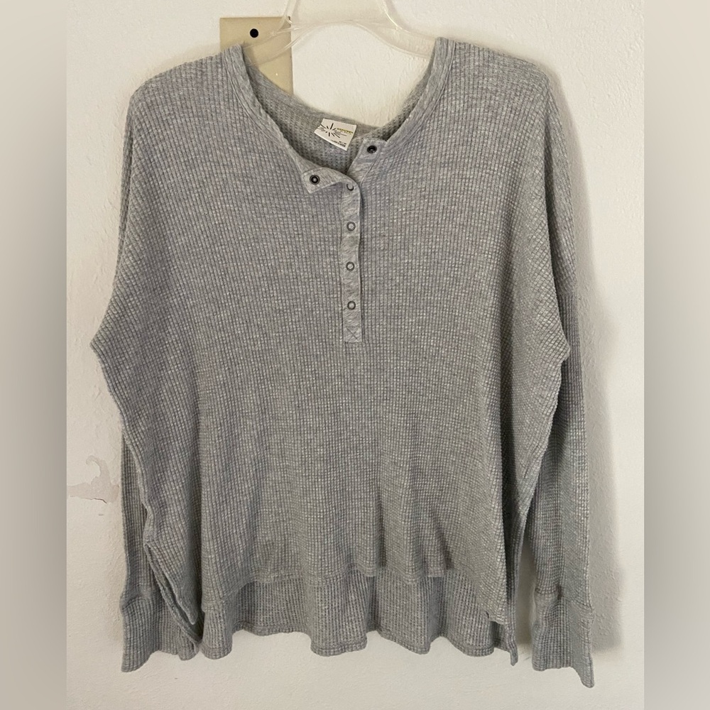 Aerie Offline Gray Waffle Knit Long Sleeve Henley Top